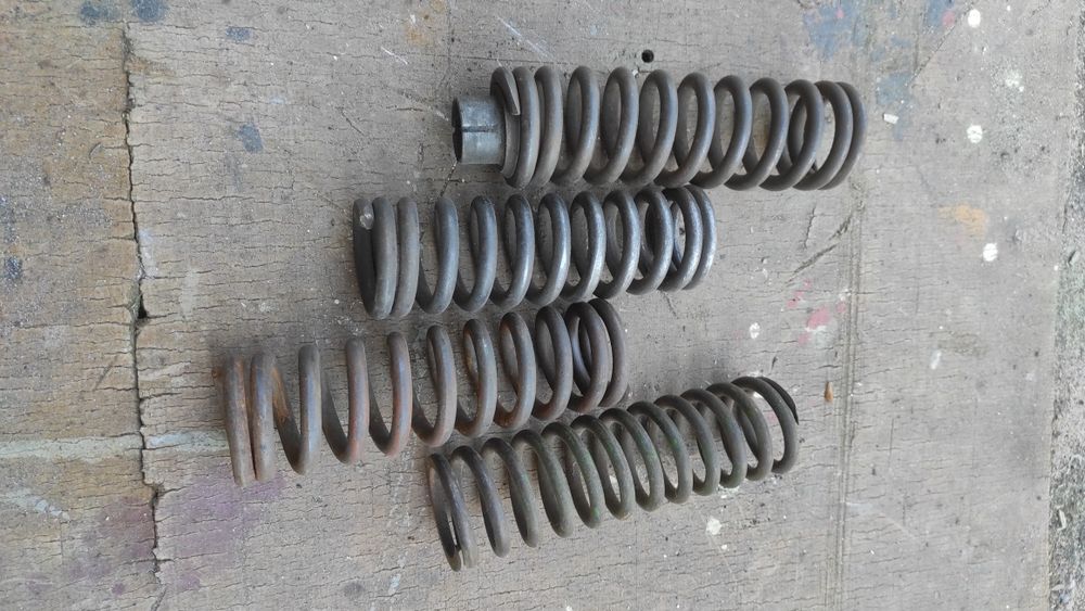 Продам пружини свічної підвіски М 62,  М 72 КМЗ Урал