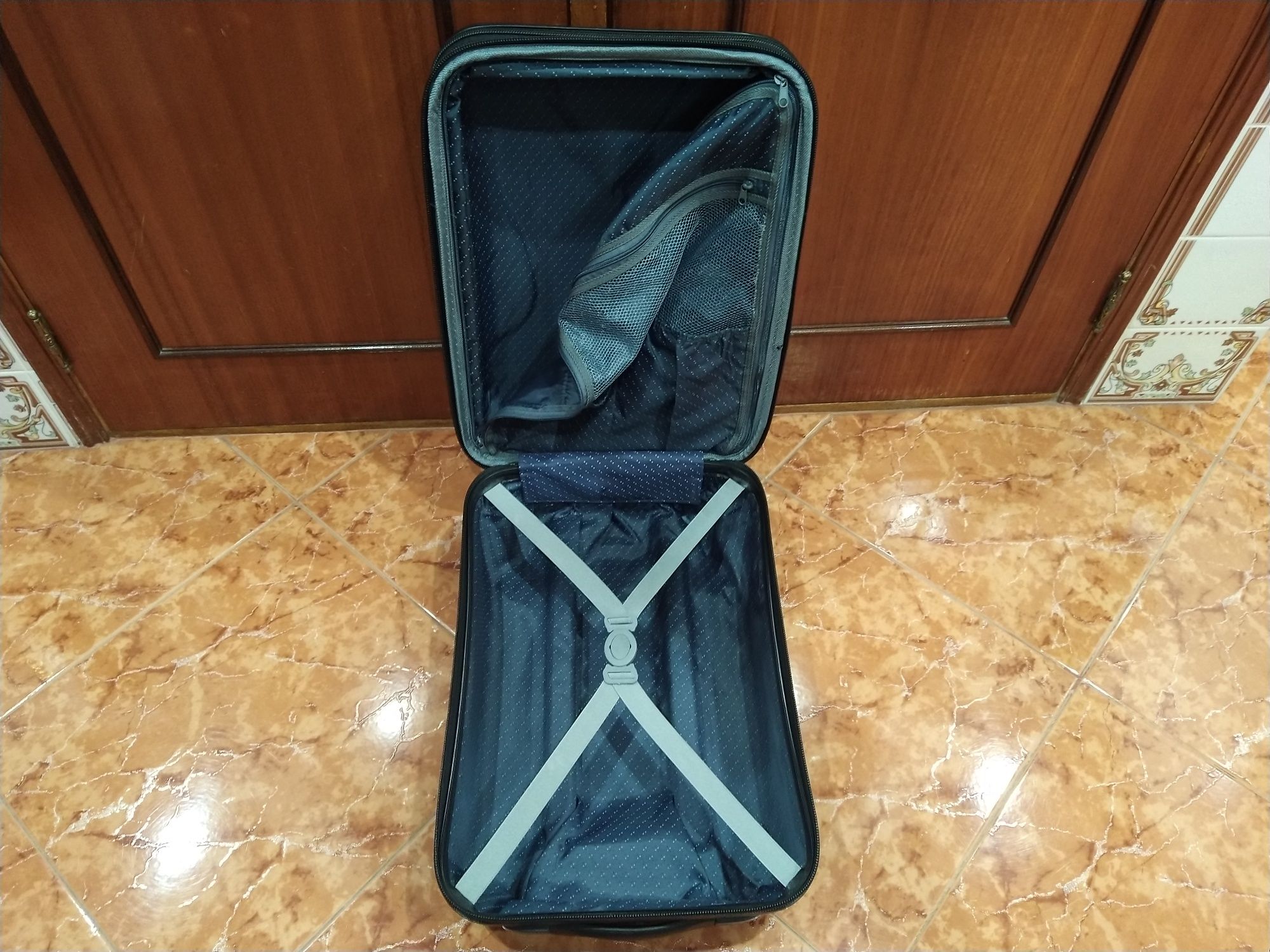 Mala malas de cabine 8 a 10 kg viagem casa quarto apartamento vivenda.