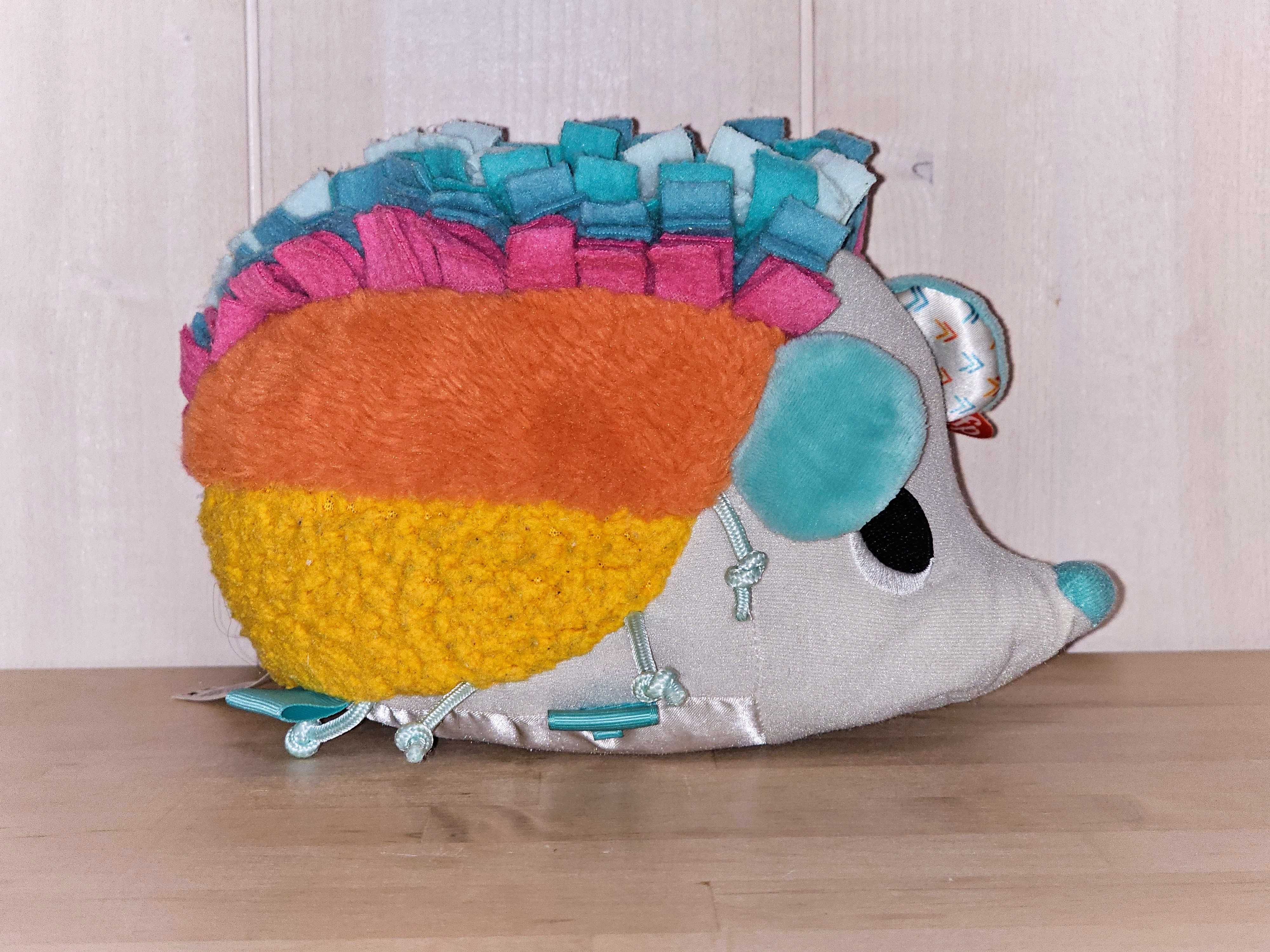 Fisher Price Kolorowy Jeż Sensoryczna Przytulanka dla Niemowląt