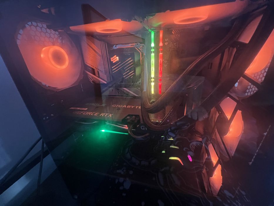 Komputer i5-11600k z590 16gb ram