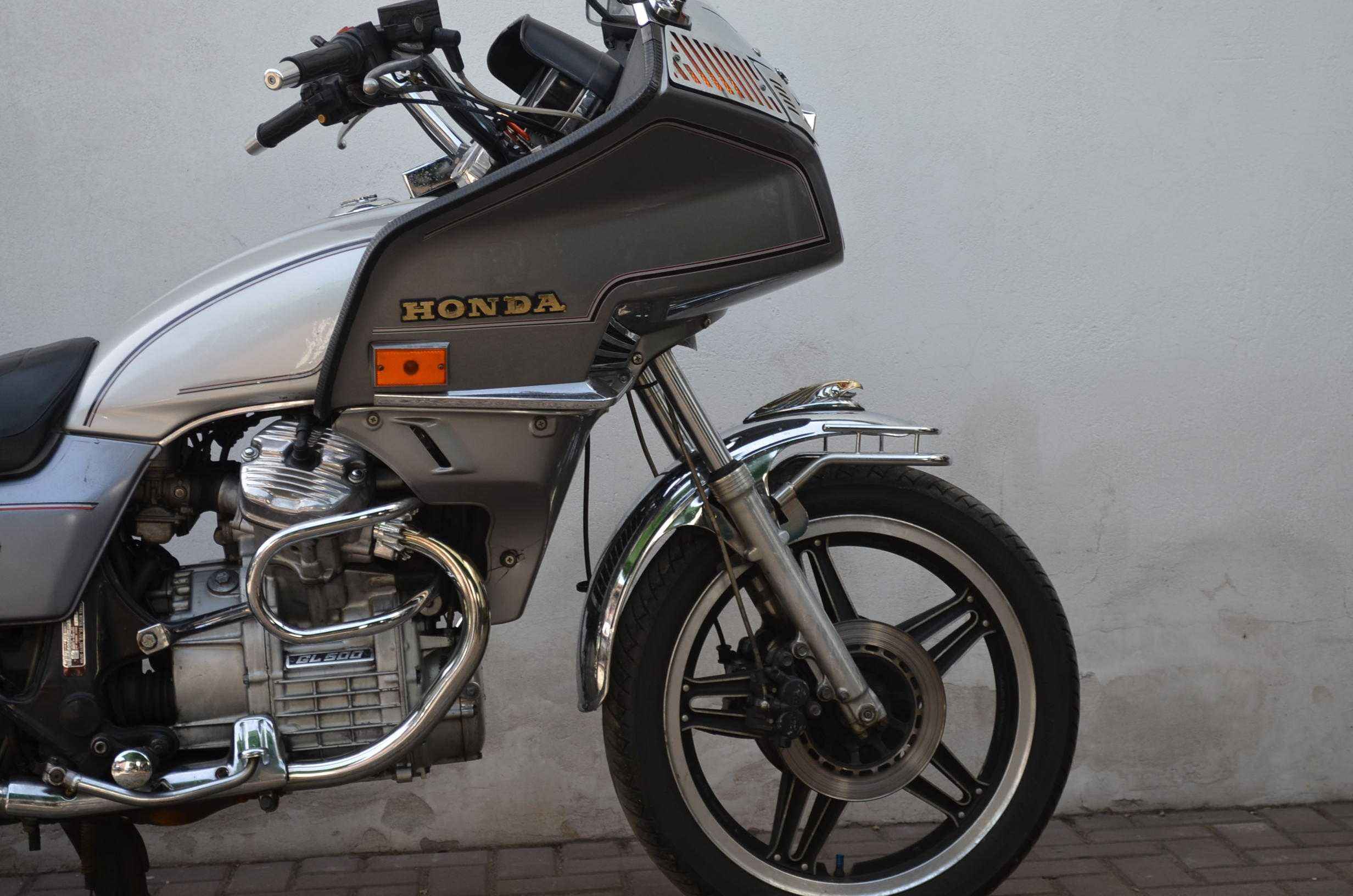 Honda SX GL500 Silver Wing  EC  650 T Dodatki Klasyk