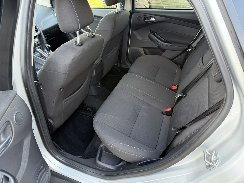 Ford Focus Titanium 2.0Tdci 140KM Xenon PDC