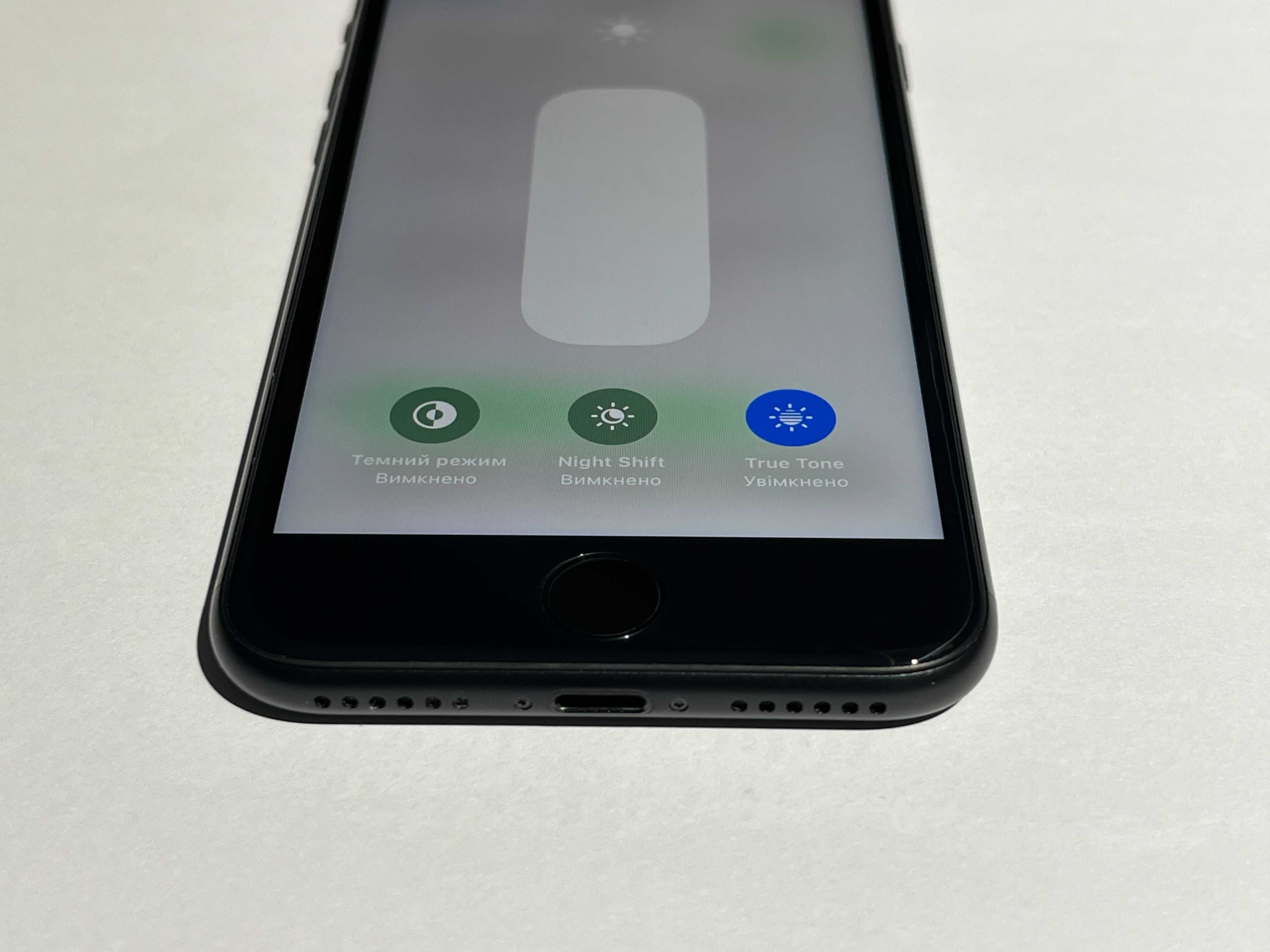 iphone SE3 128 Гб оригінальний айфон