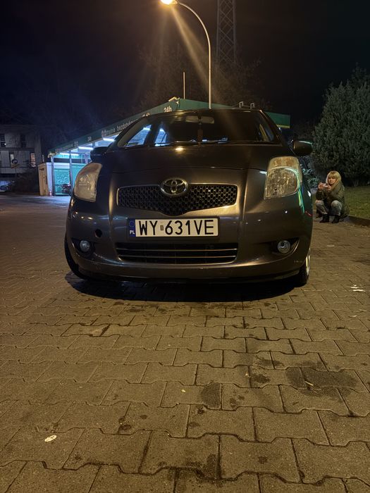 Продам таета ярис