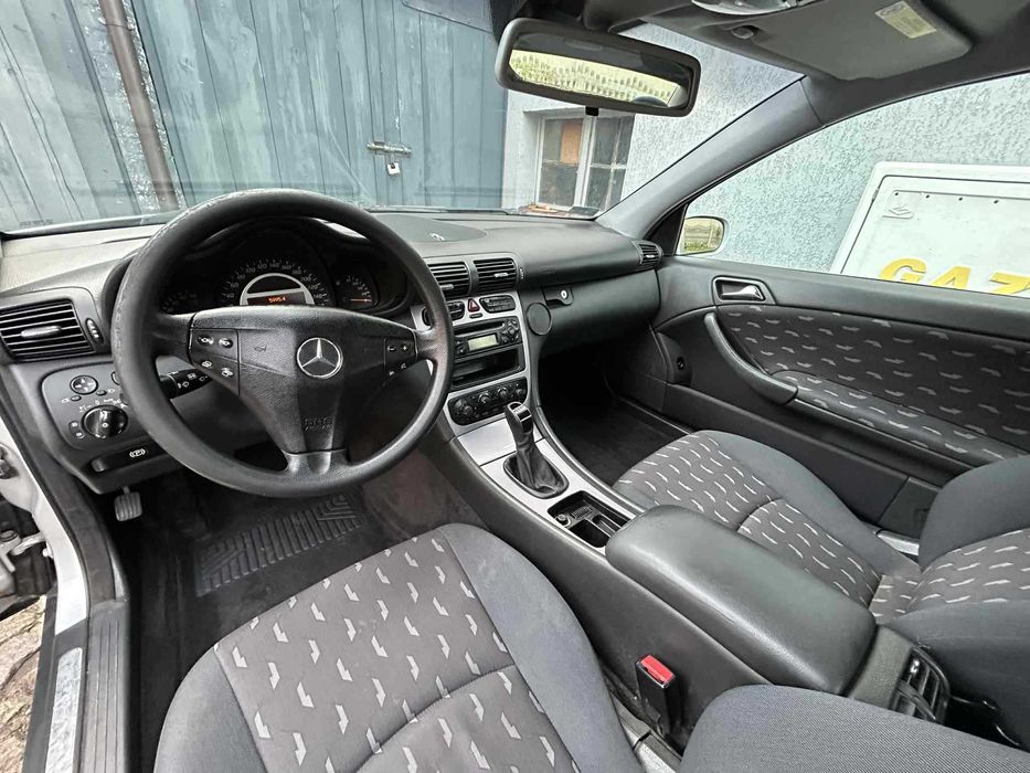 Mercedes Benz klasa C W203