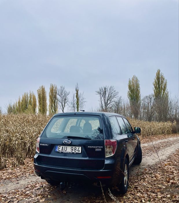 Продам Subaru Forester 2010