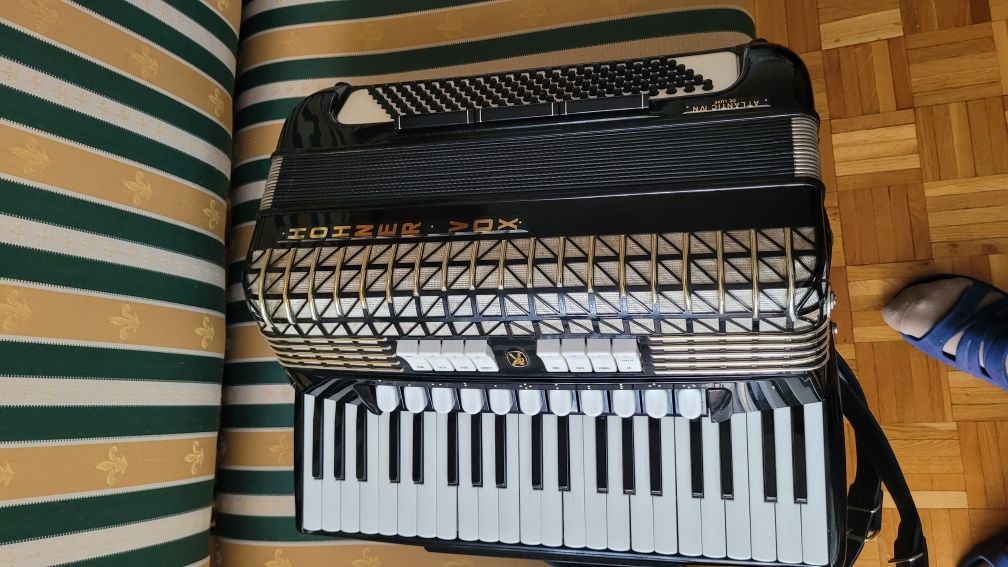 Akordeon Hohner Vox Atlantick IV N De Luxe