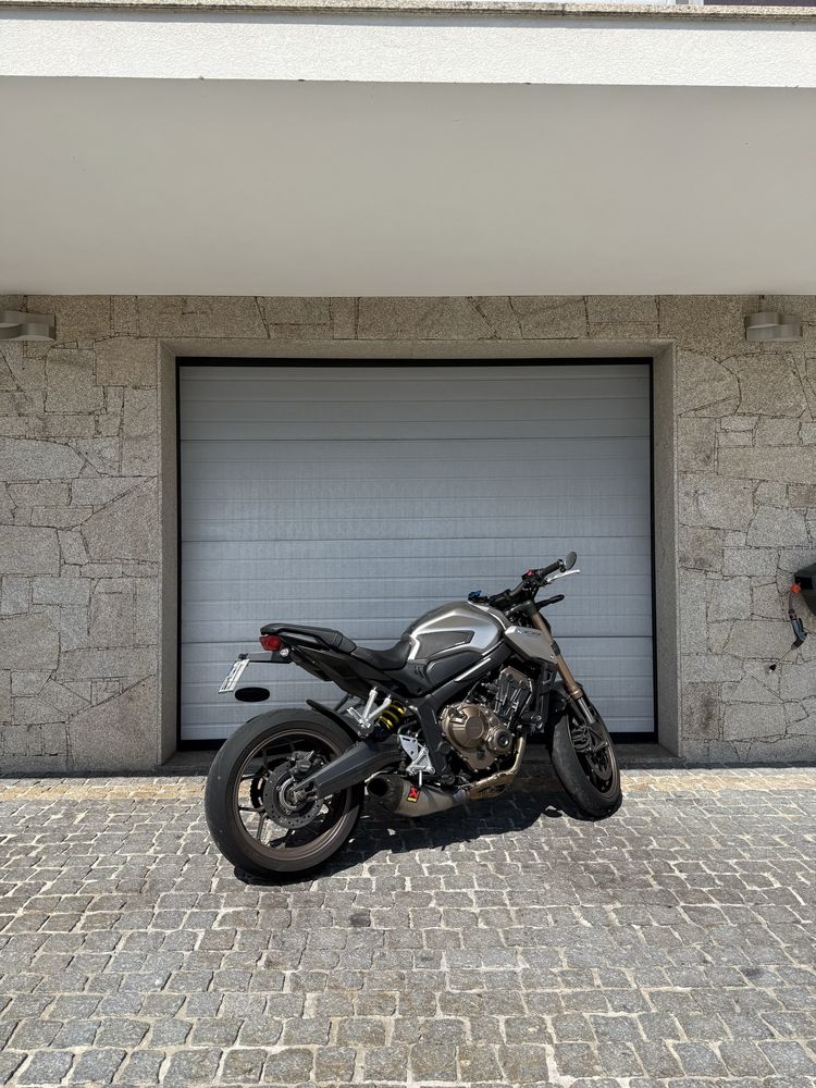 Honda CB650R {35kw} 2020
