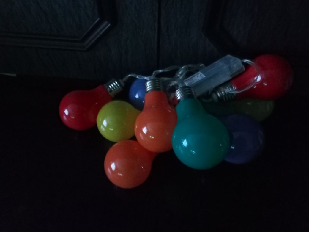 Lampki na baterie kolorowe żarówki