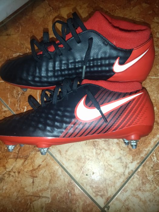 Бути nike mercurial 39