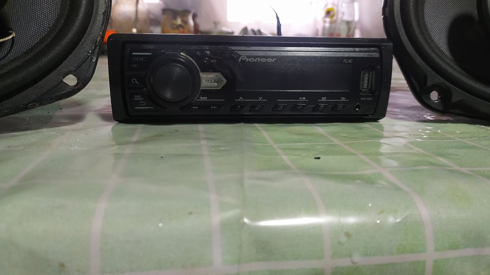 Продам авто могнітолу