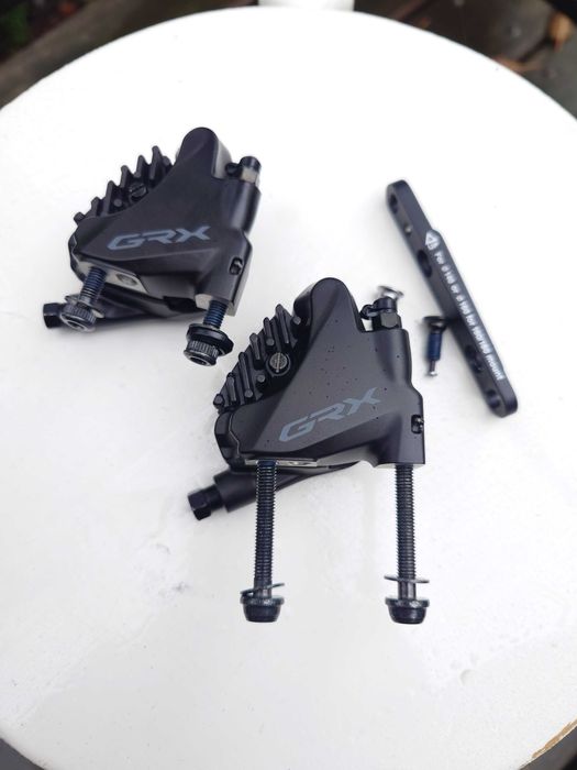Hamulce Shimano GRX BR-RX400 (przód + tył), hydrauliczne, nowe