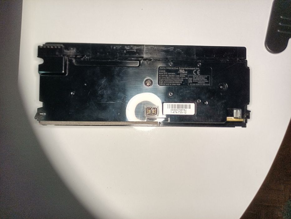 Fonte de alimentação PS4