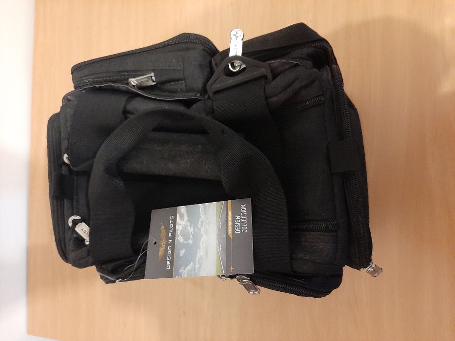 Conjunto Piloto ( Mala, Headsets e prancheta)