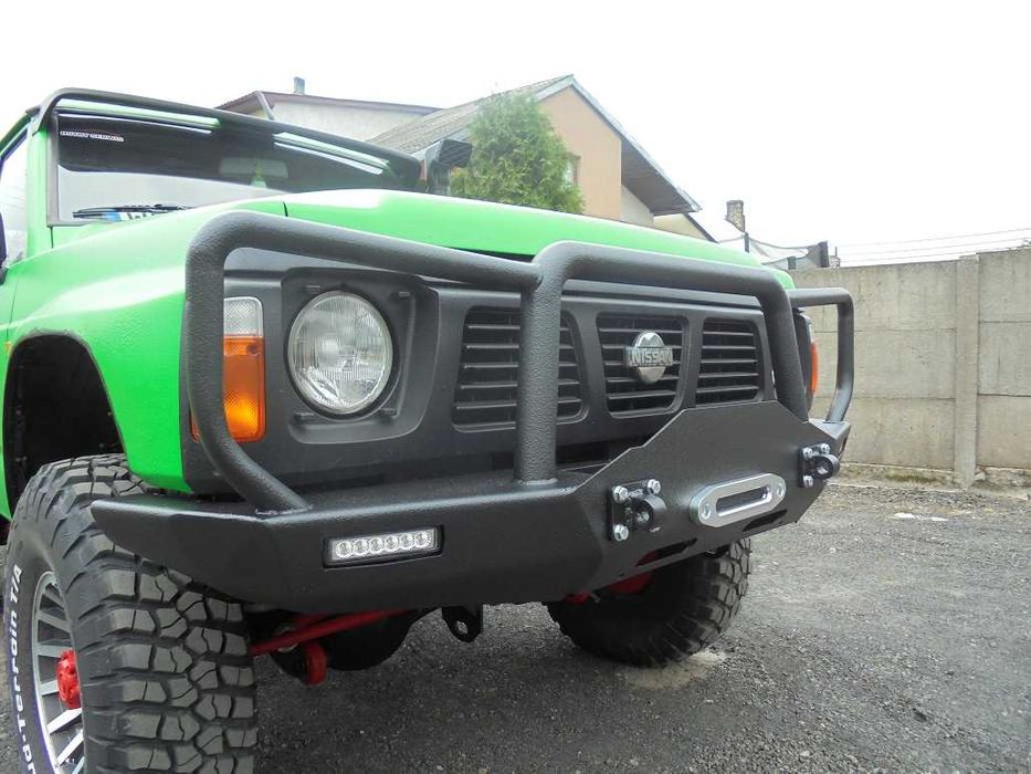 Zderzak Nissan Patrol Y60 Off-road do samodzielnego spawania