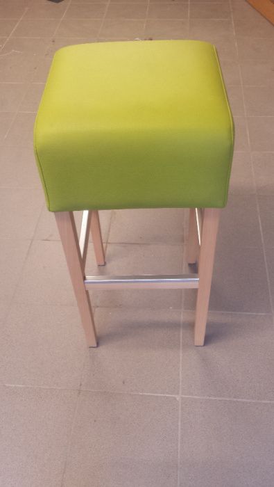 Pufy hokerowe kolor lime - 4szt-2 wymiary wysokości