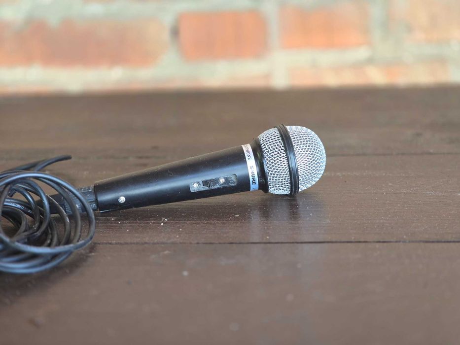 Мікрофон дротовий SHURE з кабелем