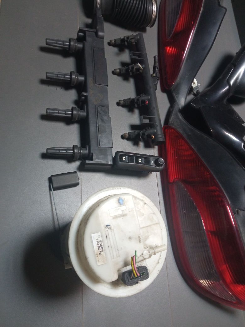 Peugeot 406 Coupe 2.0 cewka lampy lusterka pompka listwa wtryski panel