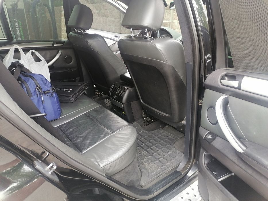 Продам bmw x5 e53