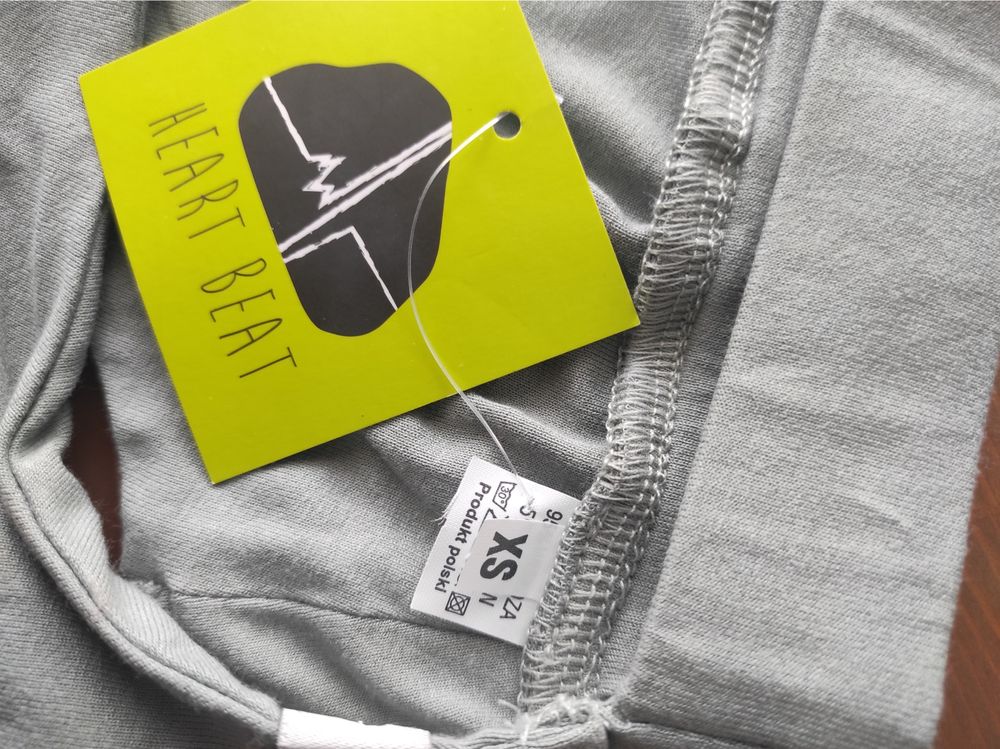 Stanik Triangle heartbeat clothing