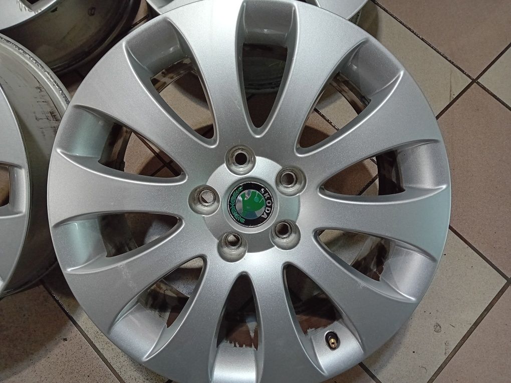 Felgi aluminiowe 17 5x112 Skoda