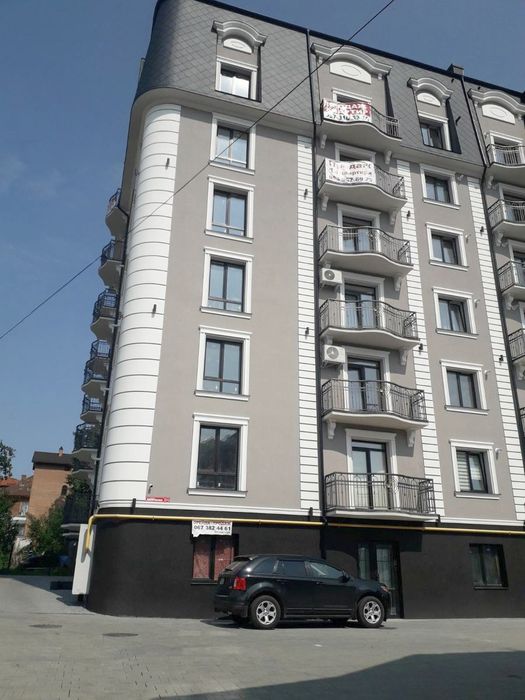 Нова світла квартира VIP класу по Шевченка 17а. Вільно