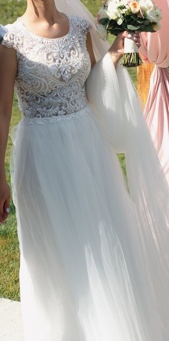 Piękna włoska suknia ślubna Tesoro Flora