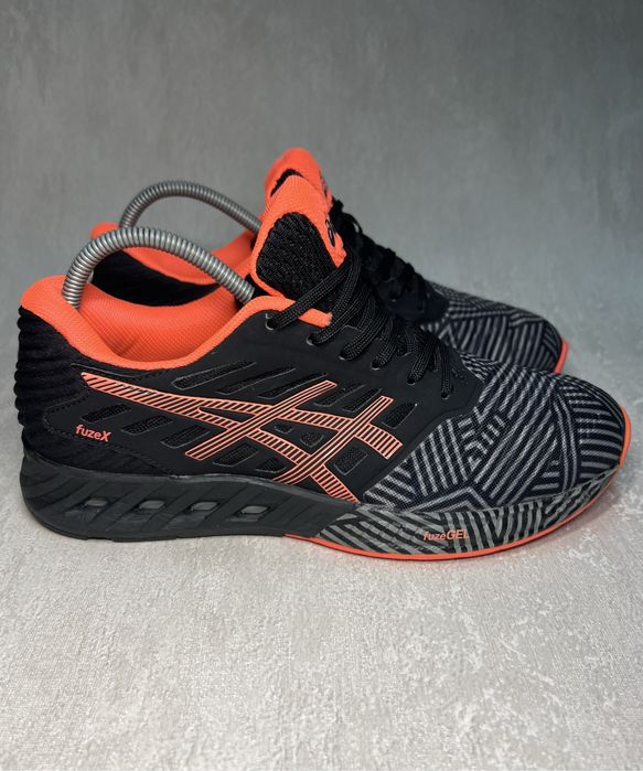 Кросівки ASICS Fuzex