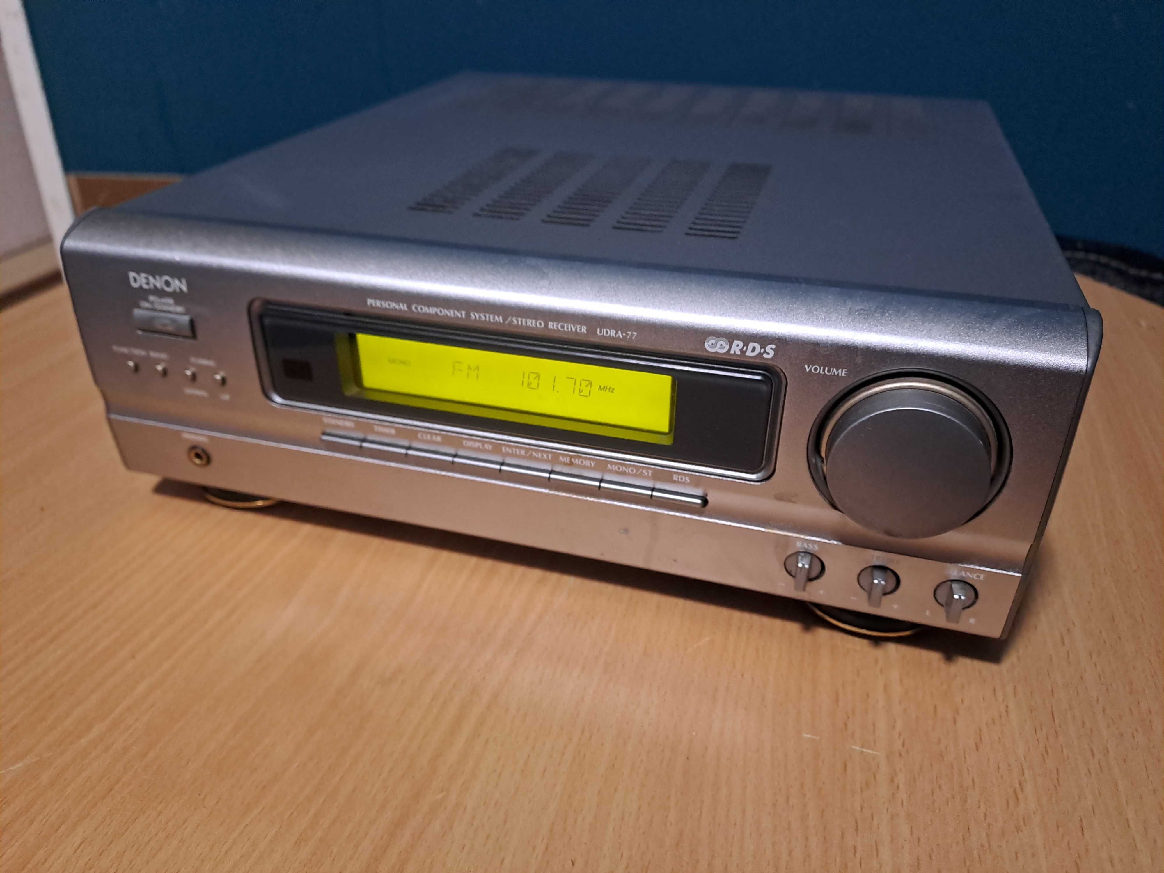 Amplituner DENON D-77