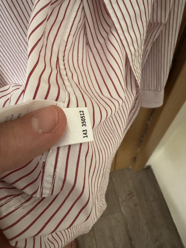 Camisa gant  em perfeito estado