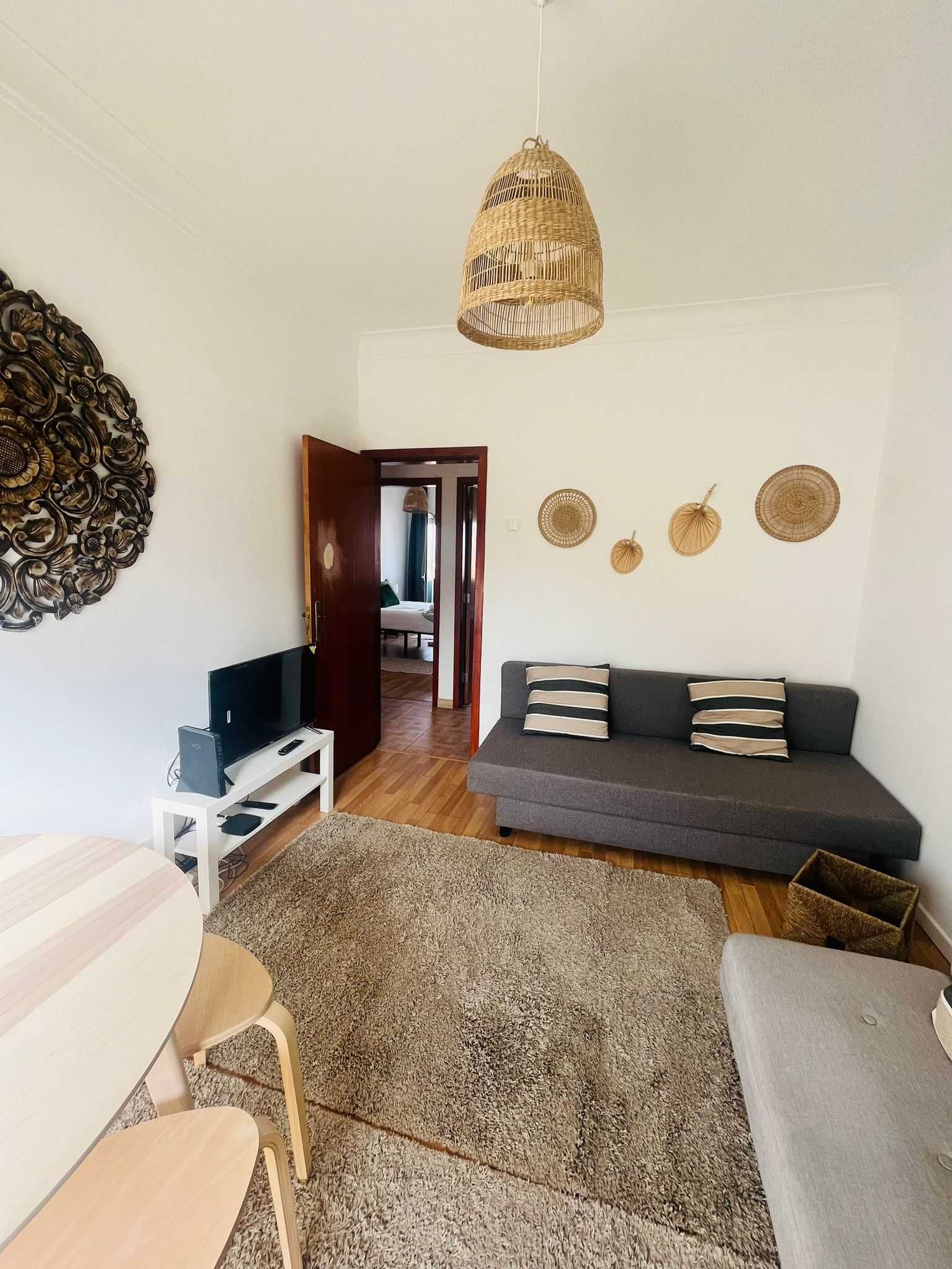 Quarto na Trafaria sem caução 7min praia