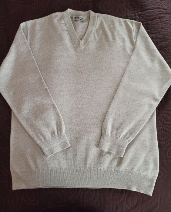 Мужской шерстяной свитер. Производитель Турция. Размер L.
