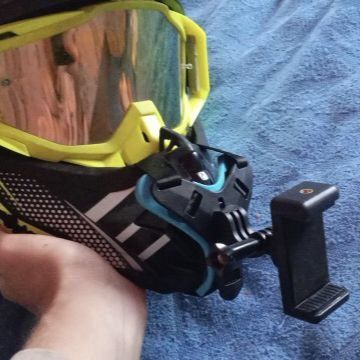 Крепление на мотошлем для экшн камер GoPro, Sony, Xiaomi и смартфонов