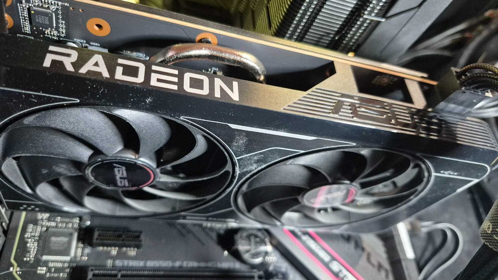 Asus Radeon RX 6600 8GB. Вживана. Гарантія 26 міс.