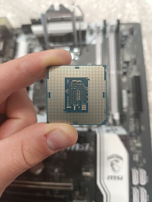Материнська плата MSI Z170A разом із процесором