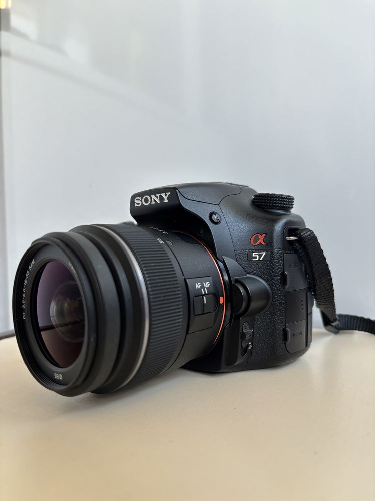 Фотоапарат Sony SLT-A57 кіт обʼєктив + портретний