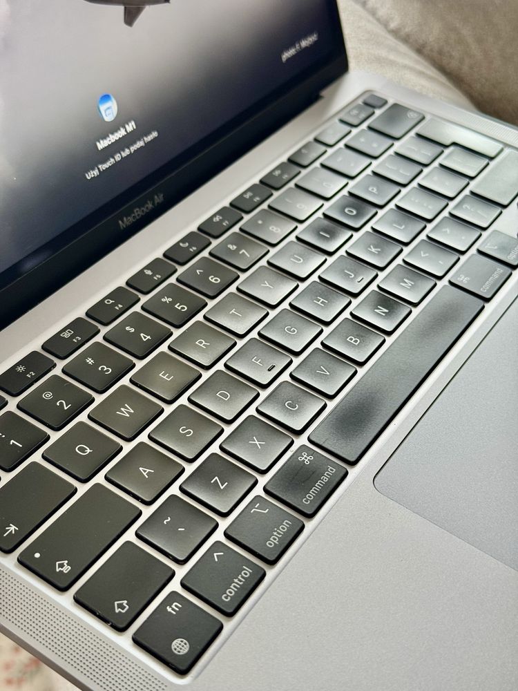 Apple Macbook air M1 ssd 256gb 8gb spacegrey a2337