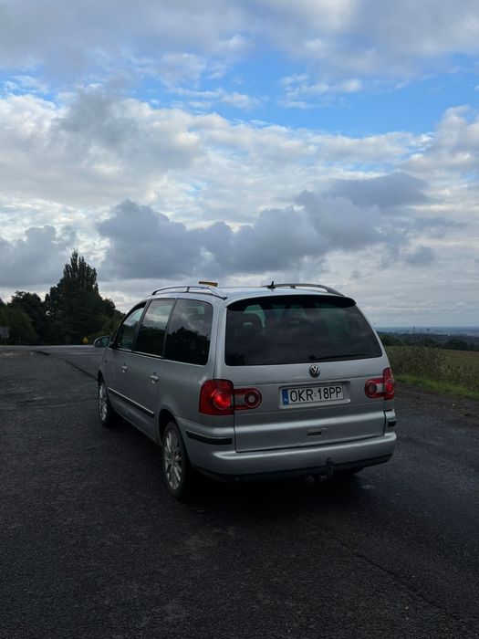 WV Sharan SPECIAL 1,9 TDI 150 KM 7 osobowy