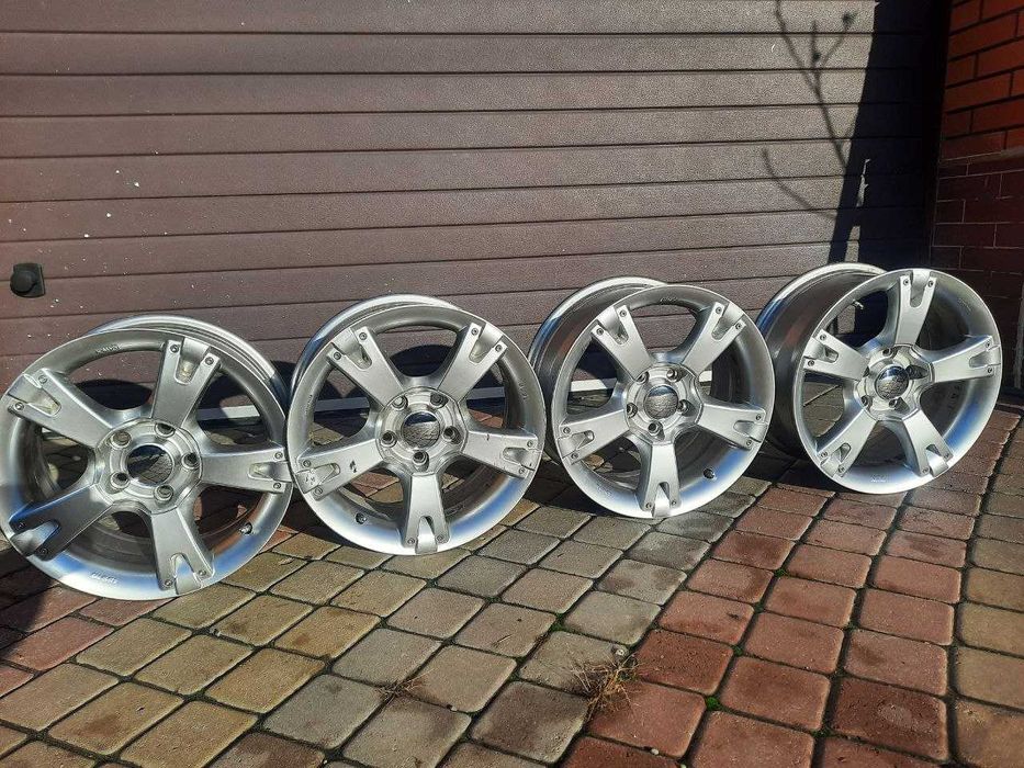 литі диски 7Jx16 ET 35  5x114.3