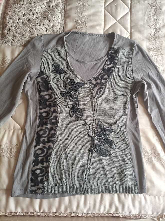 Camisola de malha com bordados