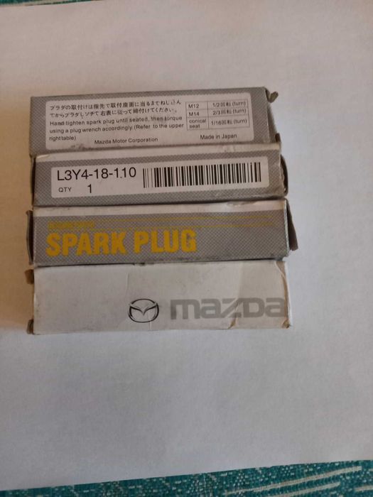 Свечи на авто оригинальные SPARK  PLUG