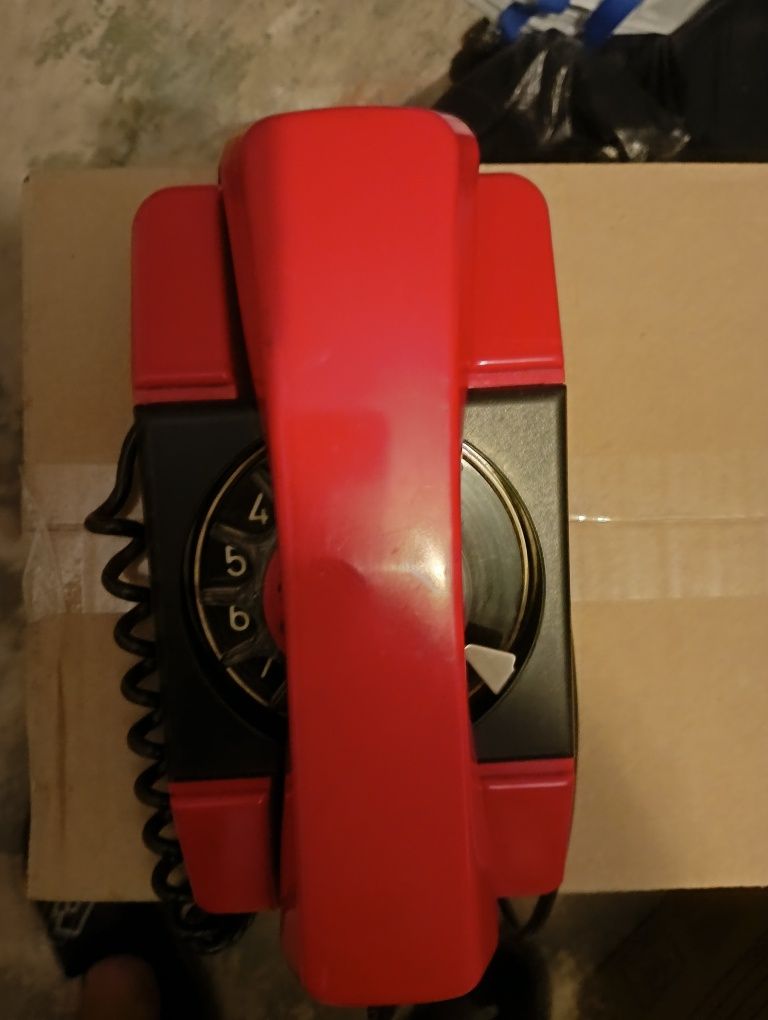 Telefon retro stan bdb