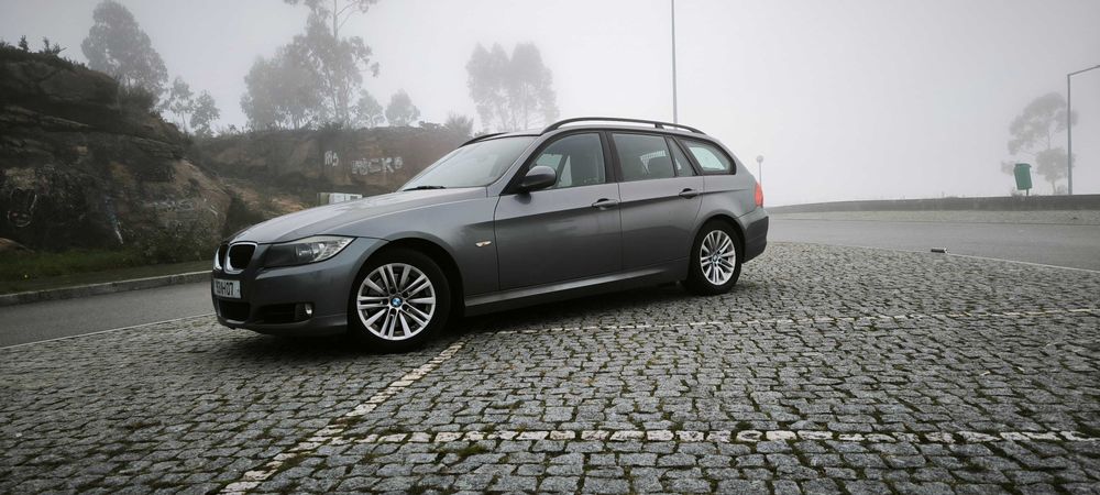 BMW 318d Touring 2009 – Excelente Estado!