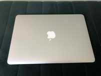 MacBook Air 13 stan idealny