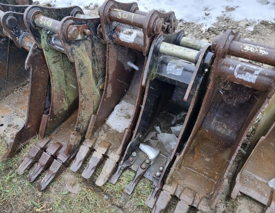 Ковш екскаватора JCB 30.40.60 cм