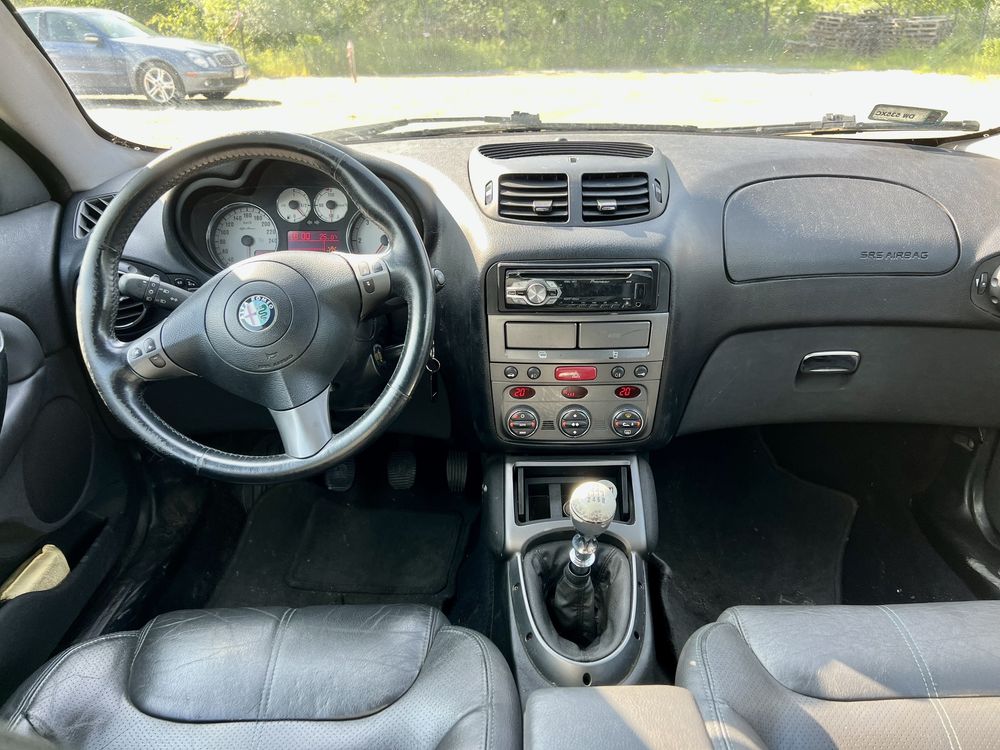 Alfa Romeo GT 1.9 JTD * Skóry * Klima * 2010 * Alu * Bose * Zadbana