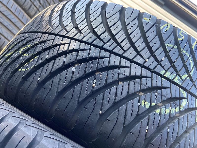215/45/16 Goodyear Vector 4S gen2_7,2mm_4szt_(308)