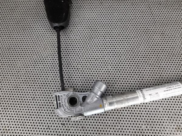 Encaixe de cinto frente esquerdo FIAT Punto Evo (199_)