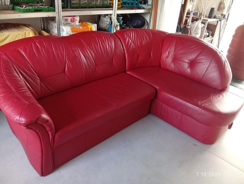 Narożnik skórzany z funkcją spania