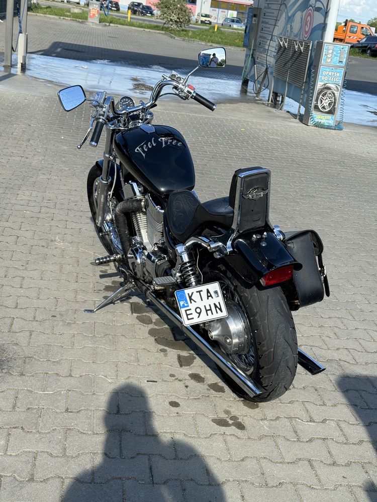Suzuki intruder vs 1400